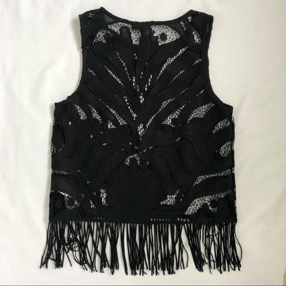 Dynamite woman’s festival black lace fringe crop top brand new with tag size XS - Picture 11 of 12